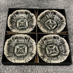 The Federal Glass Company Georgetown Clear Crystal Mid Century 4 piece ash trays